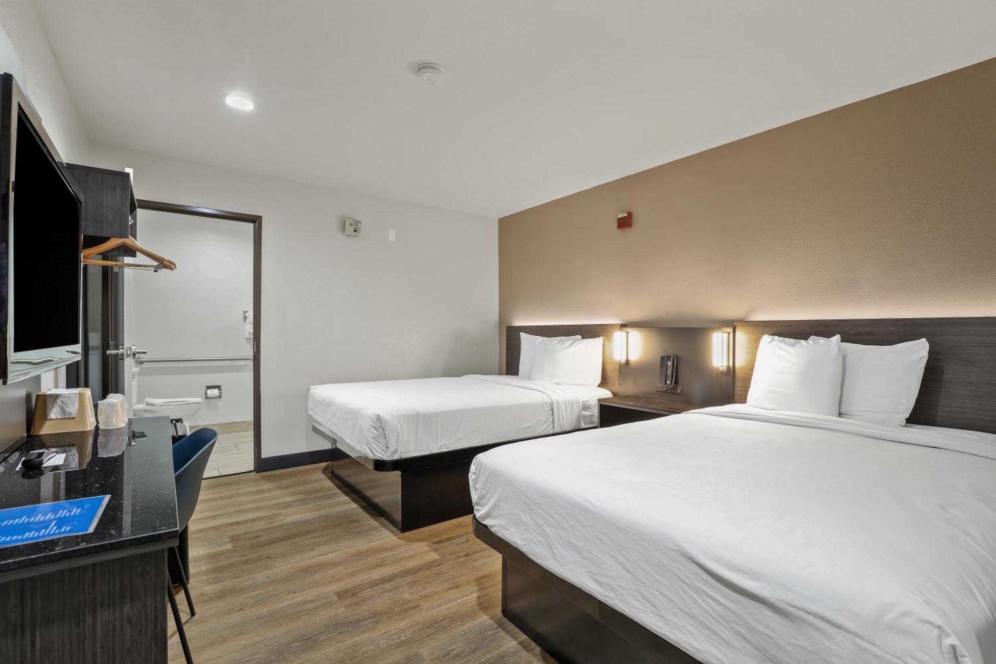 Motel 6-Escondido, Ca Екстер'єр фото